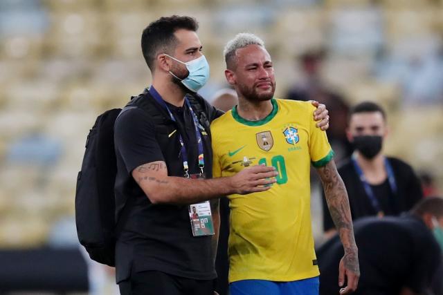 Foot - Copa America - BRE - Neymar en larmes après la défaite en finale de la Copa America face à l'Argentine