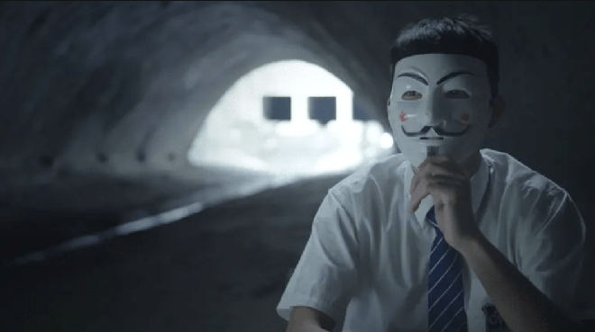 CANNES 2021 – « Revolution of Our Times » :  SOS d’une révolution