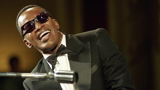 Comment Jamie Foxx s’est-il glissé dans la peau de Ray Charles ?