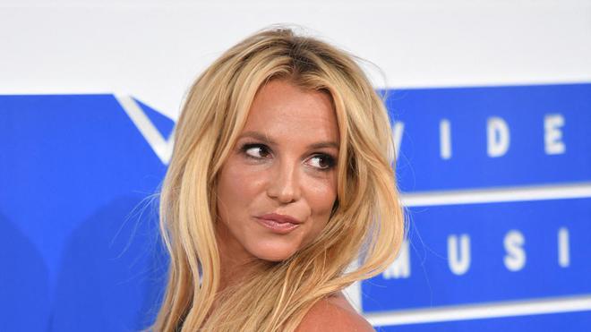 Britney Spears a lancé la procédure pour évincer son père de sa tutelle