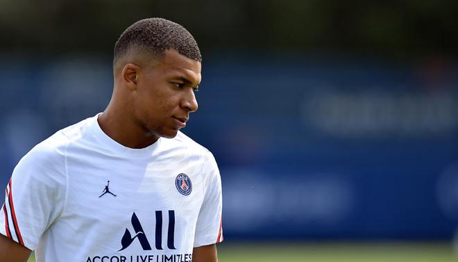 Le Real Madrid pousse Mbappé à ne pas prolonger et lui propose un contrat XXL (Marca)