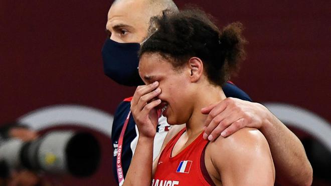 JO de Tokyo : les handballeuses en quarts, Bigot en finale et la déception Larroque... Ce que vous avez raté cette nuit