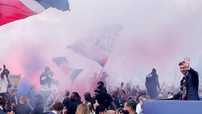 VIDÉO. Les Ultras en Folie pour la présentation de Messi au PSG : «J’ai le cœur qui bat, j’en tremble»