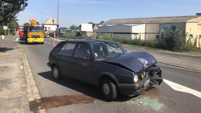 Péronne: une voiture en heurte une autre, une personne à l’hôpital