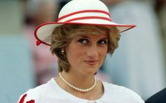 Lady Diana : l'incroyable affiche et les premières images du film "Spencer" dévoilées