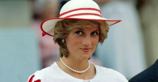 Lady Diana : l'incroyable affiche et les premières images du film "Spencer" dévoilées