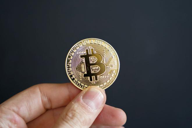 Bitcoin en tant que « monnaie nationale », ça change quoi ?