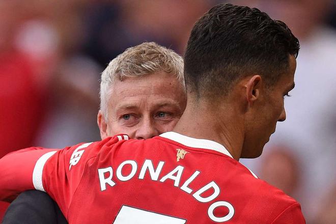 MU : La première décision forte de Solskjaer pour Cristiano Ronaldo