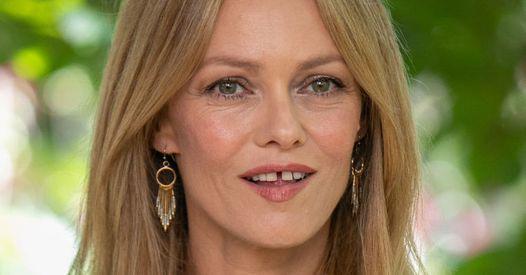 Vanessa Paradis répond à la polémique sur le prix des places de sa pièce de théâtre