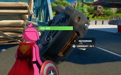 Interagir avec une voiture renversée pour la retourner dans Fortnite, défi saison 8
