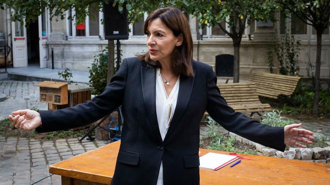 Présidentielle 2022 : Anne Hidalgo veut limiter la vitesse à 110 km/h sur l’autoroute