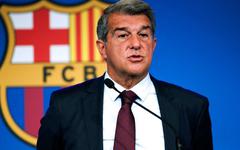 Mercato - Barcelone : Joan Laporta est passé à l’action pour la succession de Koeman !