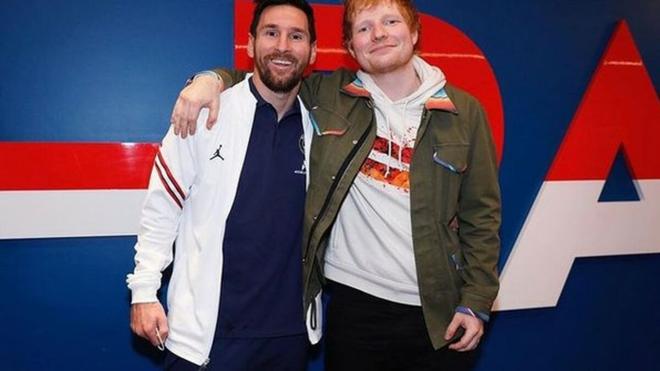 PSG-Manchester City : fan de Lionel Messi, Ed Sheeran a rencontré l’Argentin après le match