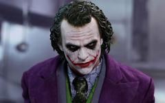 DC Comics : Joaquin Phoenix, Heath Ledger, Jack Nicholson... le Joker à travers les années