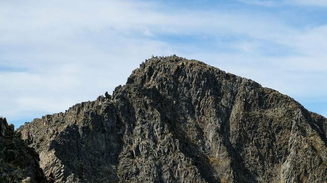 Pyrénées-Orientales : même sans voitures, le Canigou continue d’être très fréquenté