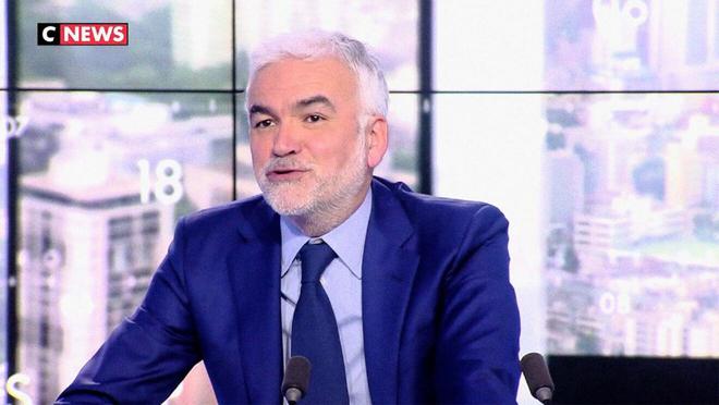 Pascal Praud : ses confidences troublantes sur les derniers jours de Bernard Tapie