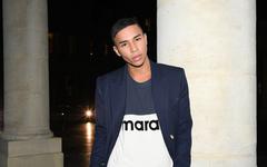 Le guru de la mode Olivier Rousteing révèle avoir été gravement brûlé
