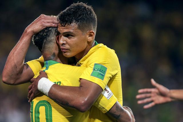 Foot - Brésil - Thiago Silva apporte son soutien à Neymar au sujet de son possible retrait de la sélection