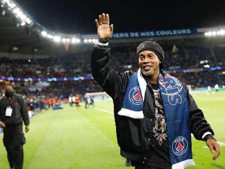 PSG : Ronaldinho encense Mbappé pour cette raison