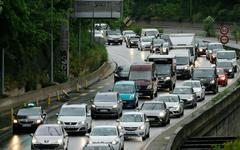 Île-de-France : le tunnel de Saint-Cloud sur l'A13 toujours fermé, de nombreux embouteillages à prévoir