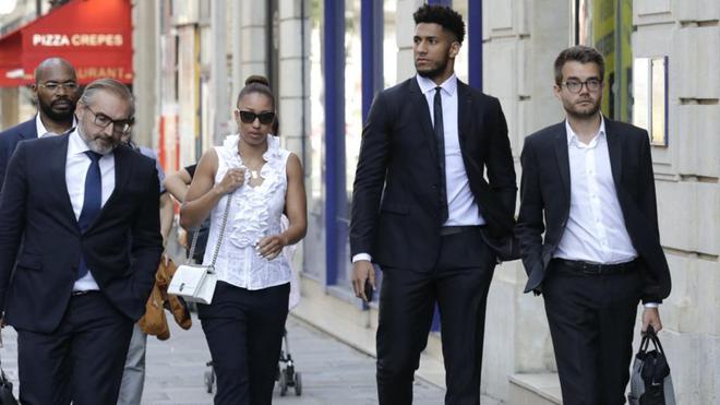 Tony Yoka officialise son divorce avec Estelle Mossely