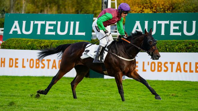 PMU - Arrivée du quinté du dimanche 7 novembre à Auteuil : Pollexfen offre un premier événement à son entraîneur, Luc Gabeur