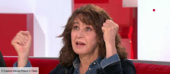 VIDÉO – « Sa mère la… » : Valérie Lemercier se lâche face à Michel Drucker