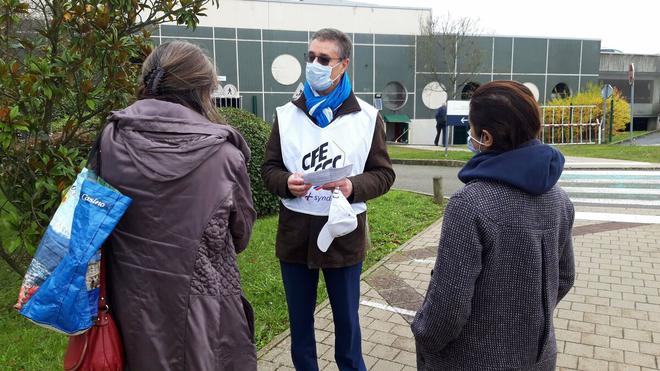 «Ce site, c’est toute ma vie» : à Vélizy-Villacoublay, ils disent non au déménagement de Stellantis à Poissy