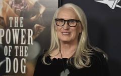 « Les réalisatrices ont longtemps été perçues comme des féministes aux dessous-de-bras velus », rappelle Jane Campion