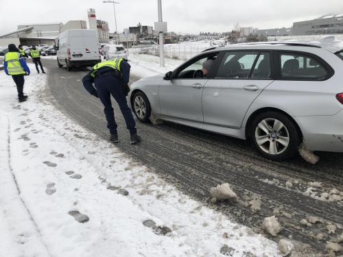 Vallée de l’Arve : pourquoi les pneus neige sont devenus obligatoires