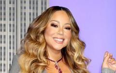 Mariah Carey se roule dans la neige… Les Spice Girls n'abandonnent pas l'idée d'une autre tournée…