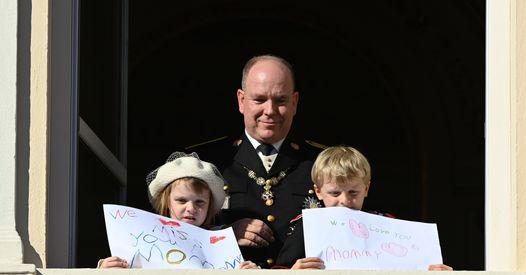 Le premier cliché (enfin!) des quatre enfants d'Albert de Monaco