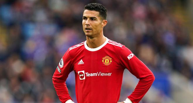 Manchester United, PSG - Mercato : après Messi, Cristiano Ronaldo pense lui aussi à un départ