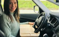 Travailler ou manger dans sa voiture, sans renverser : c’est le principe du  Platoto, un plateau amovible made in France