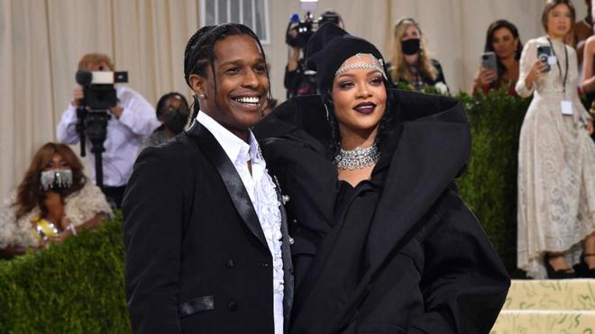 Rihanna et le rappeur A$AP Rocky attendent leur premier enfant