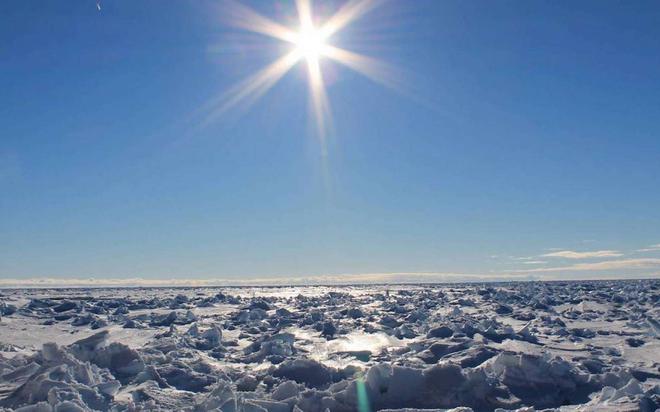 Antarctique : des tourbillons dans l’océan empêchent la banquise de fondre… pour l’instant !