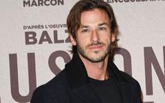 Gaspard Ulliel : Qui est vraiment sa dernière compagne, Vicky Krieps ?