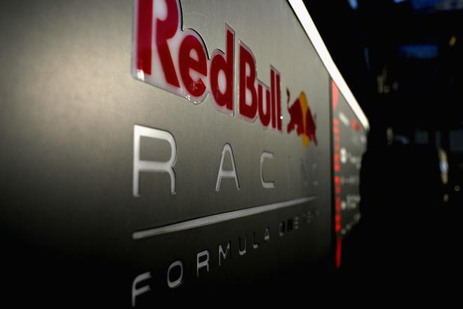 LIVE : la présentation de la Red Bull RB18 en direct