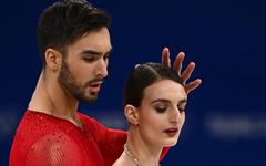 Gabriella Papadakis et Guillaume Cizeron médaillés d’or en danse sur glace