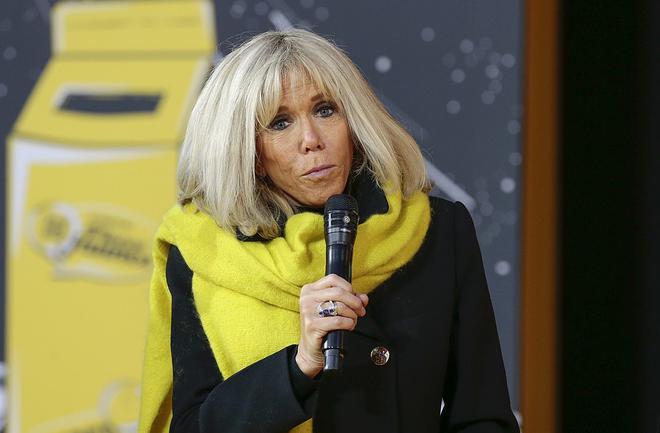 Brigitte Macron porte plainte pour la rumeur transphobe à son sujet