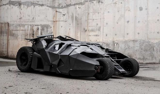 La Batmobile du film The Dark Knight est désormais une voiture électrique… et en vente