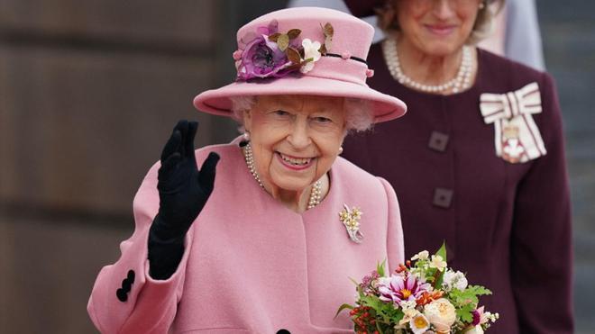 Encore fragilisée par le Covid, Elizabeth II annule ses engagements du jour