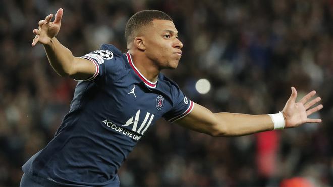 Mbappé et sa demande pour rester à Paris, le PSG répond avec une proposition