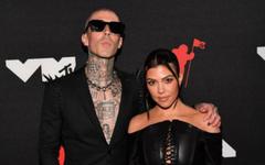 Kourtney Kardashian et Travis Barker se sont mariés !