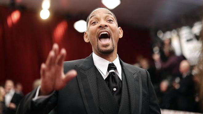 Will Smith réapparaît tout sourire en Inde un mois après le scandale de la gifle