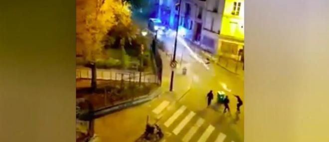 Regardez les images de policiers attaqués en plein Paris dans le quartier de la Goutte d'Or à coups de mortiers d'artifice visant leurs voitures mais aussi les immeubles - VIDEO