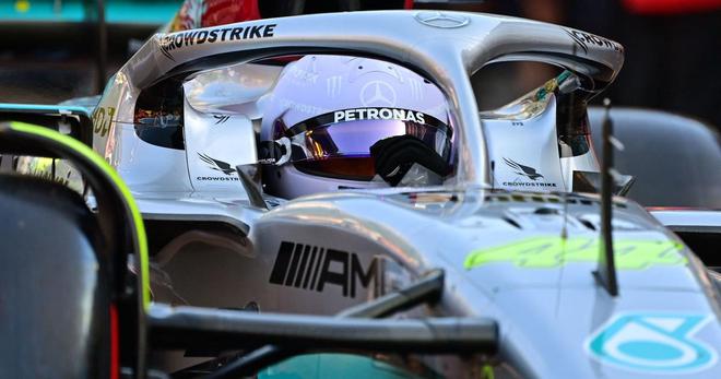 Formule 1 : «fan de Ferrari», Hamilton soutiendrait Leclerc s'il était dans les gradins