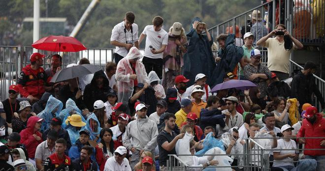 Formule 1 : départ retardé en raison de la pluie à Monaco