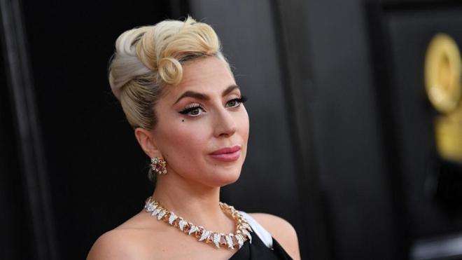 Le ravisseur des chiens de Lady Gaga, libéré par erreur, est activement recherché