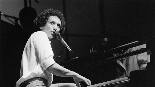 30 ans après sa mort, son œuvre résonne toujours : Michel Berger en 10 titres emblématiques